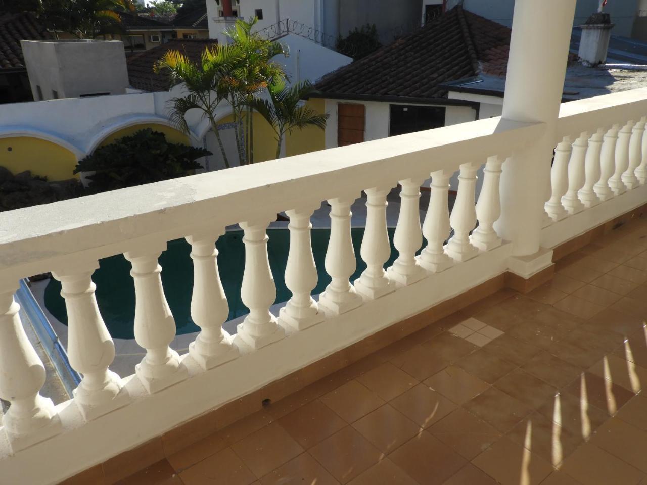 Hotel Casa Jardin 亚松森 外观 照片