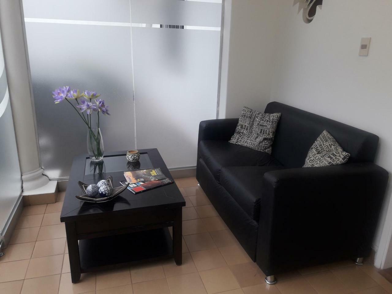Hotel Casa Jardin 亚松森 外观 照片