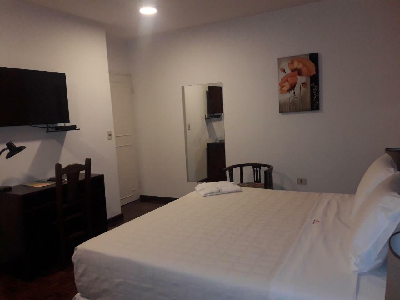 Hotel Casa Jardin 亚松森 外观 照片