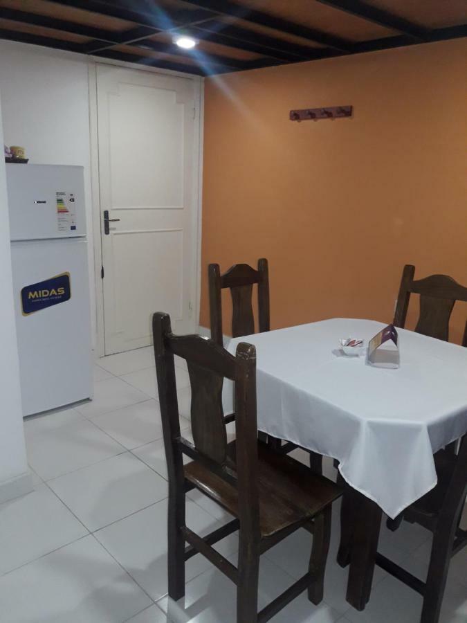 Hotel Casa Jardin 亚松森 外观 照片