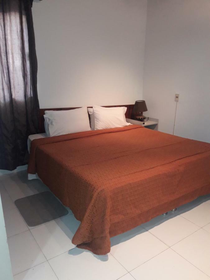 Hotel Casa Jardin 亚松森 外观 照片